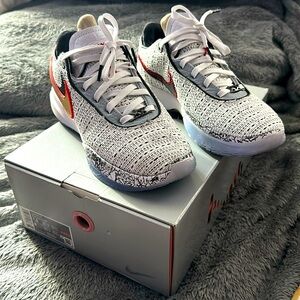 🏀LEBRON XX SNEAKERS👟”STRIVE FOR GREATNESS” SIZE 7.5‼️